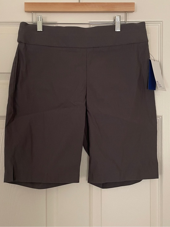 Apt. 9 Pants - 🩳 Apt. 9 Gray Stretch Brynn Bermuda Shorts 🩳